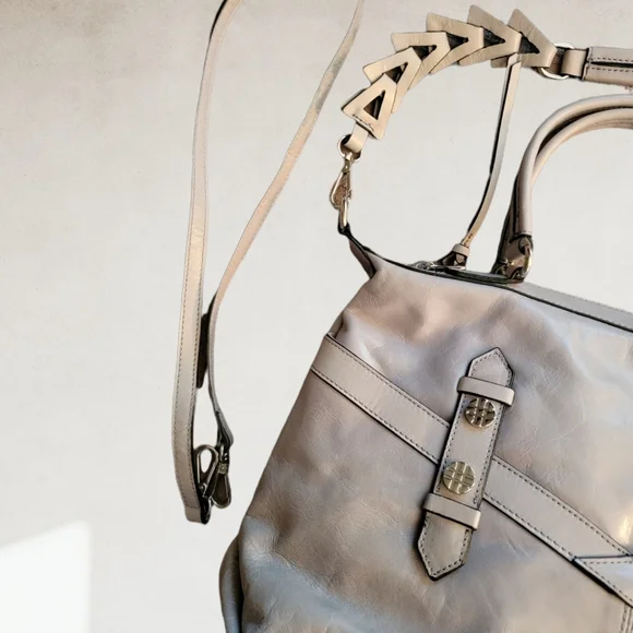 JOELLE HAWKENS | Shoulder/Crossbody Gray Handbag - Picture 8 of 16